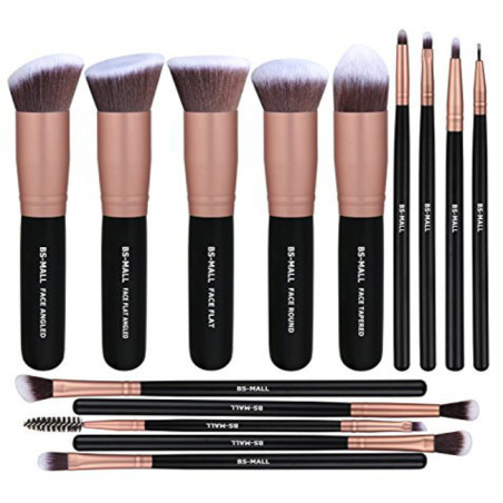 Makeup brushes set for face and eyes