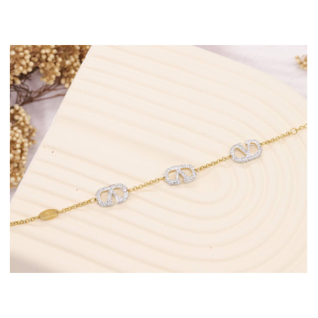  Women's Bracelet