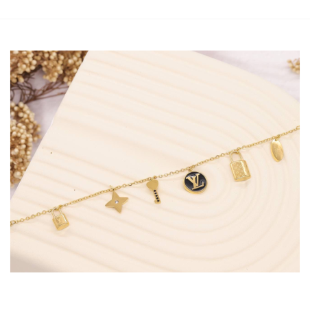  Women's Bracelet