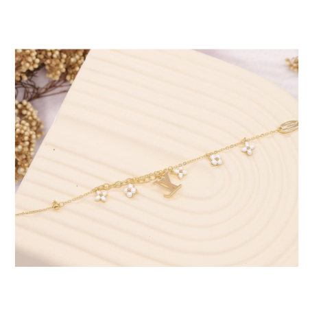  Women's Bracelet