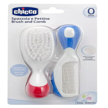 Comb and hair brush    Chicco