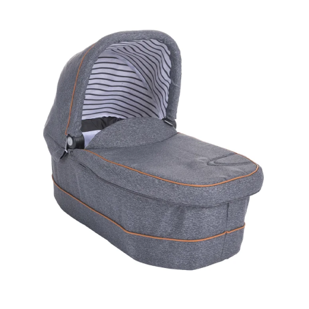 Portable baby bed   Graco